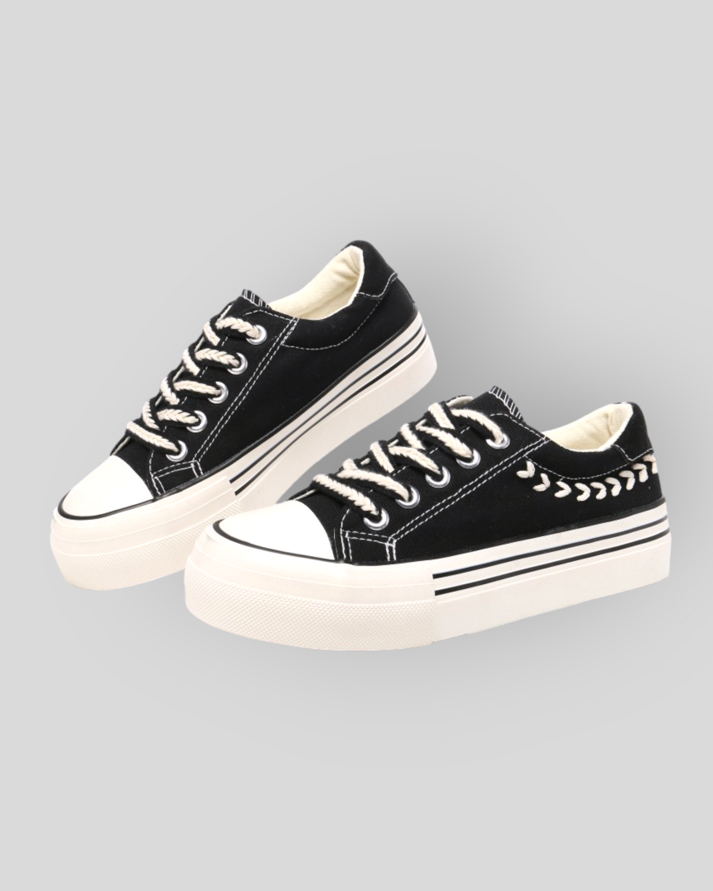 Women's Outdoor Black Canvas Sneakers/ Trainers/ Shoes